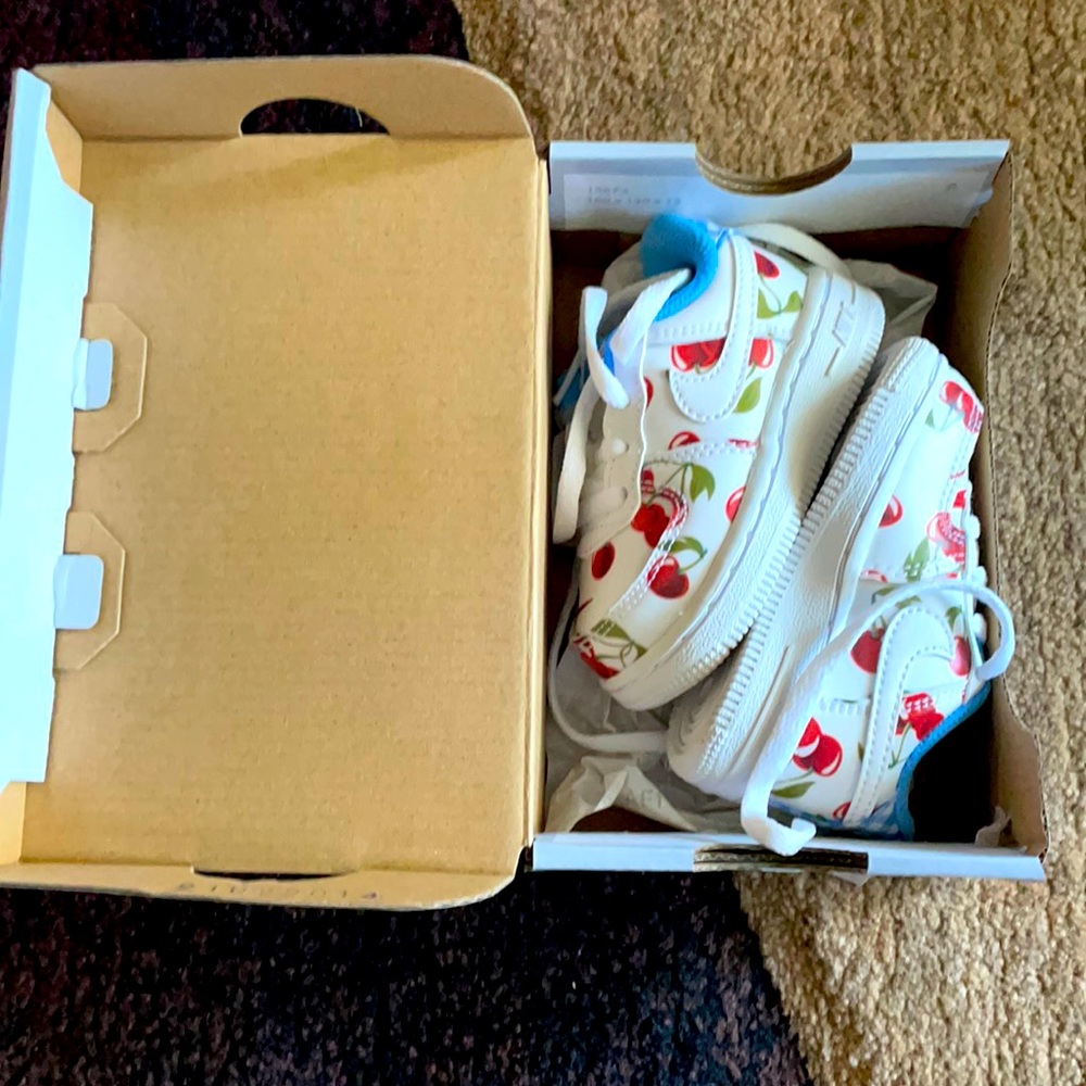 Baby sneakers, Nike